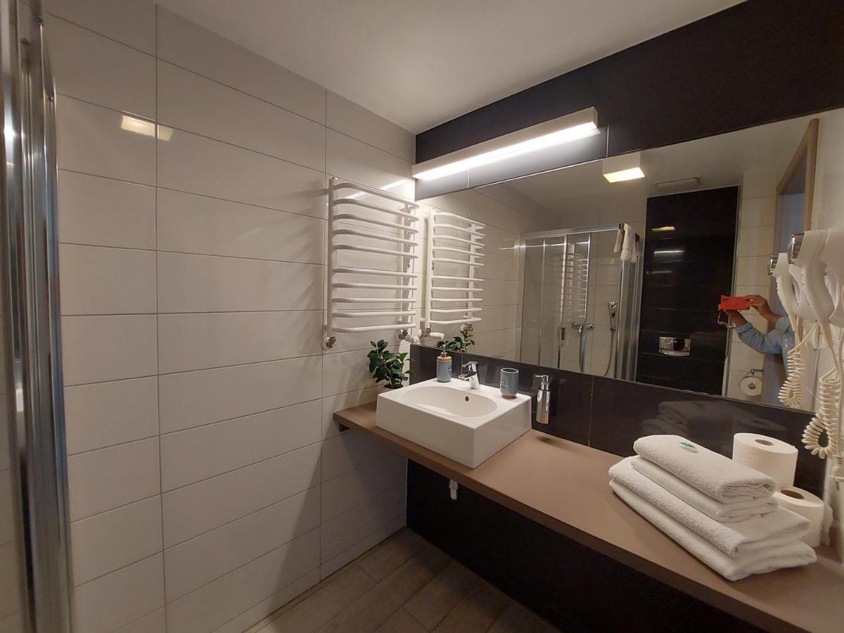 Apartament Sienna Czarna Gora Ischgl 18 Exterior photo